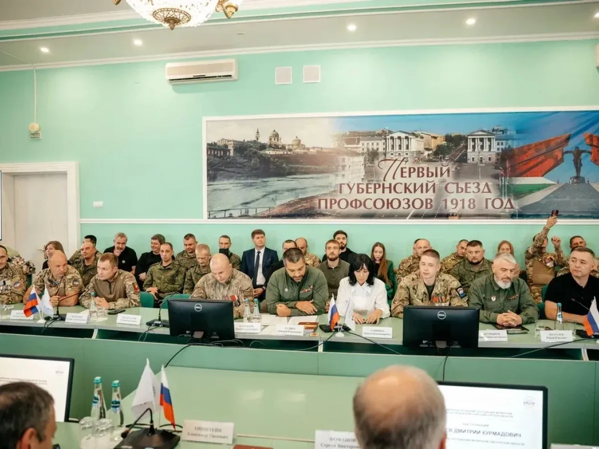 Александр Хинштейн встретился с Ассоциацией ветеранов СВО Курской области