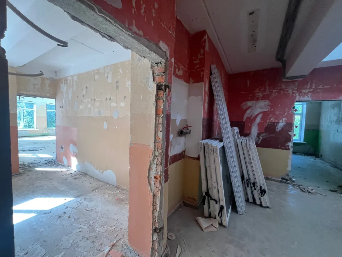 В Курске в детском саду №128 капитально ремонтируют здание по нацпроекту «Семья»