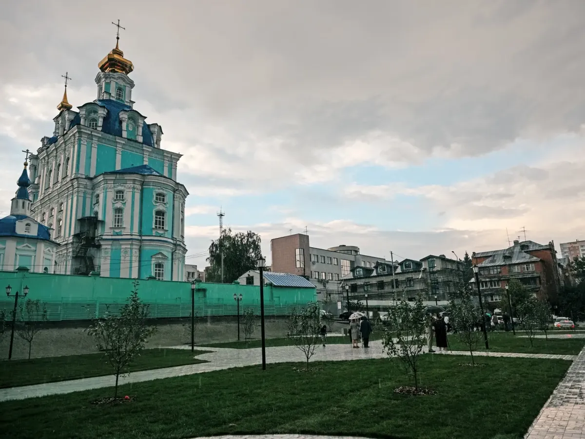 В Курске открыли новые скверы, променад и спортплощадку