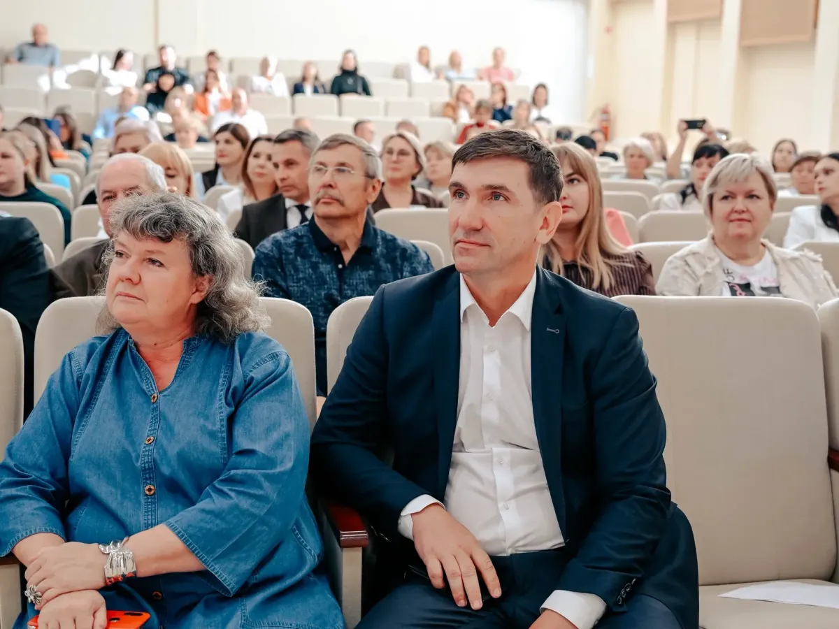 Александр Хинштейн обсудил с жителями Курска ключевые проблемы города
