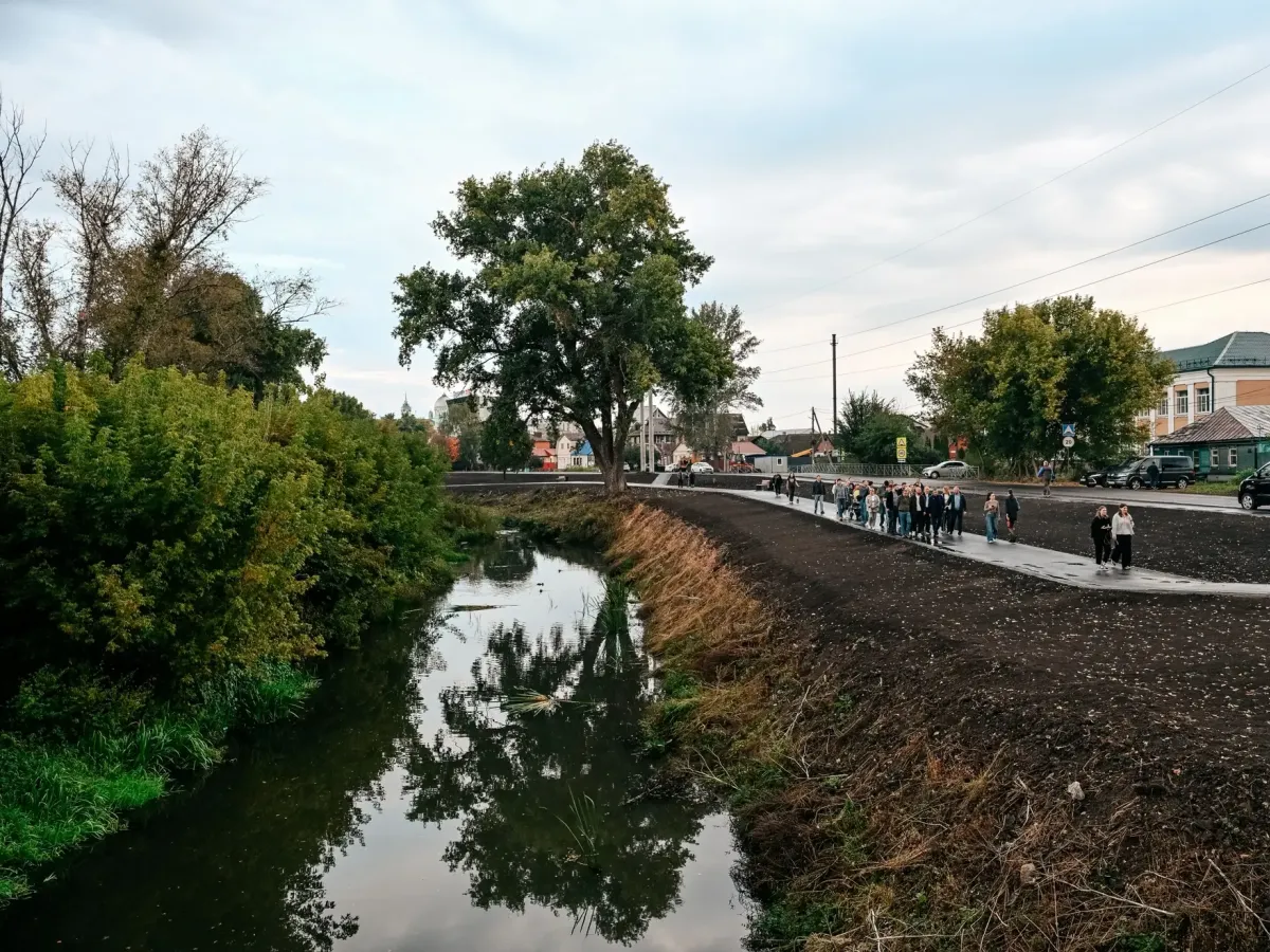 В Курске открыли новые скверы, променад и спортплощадку