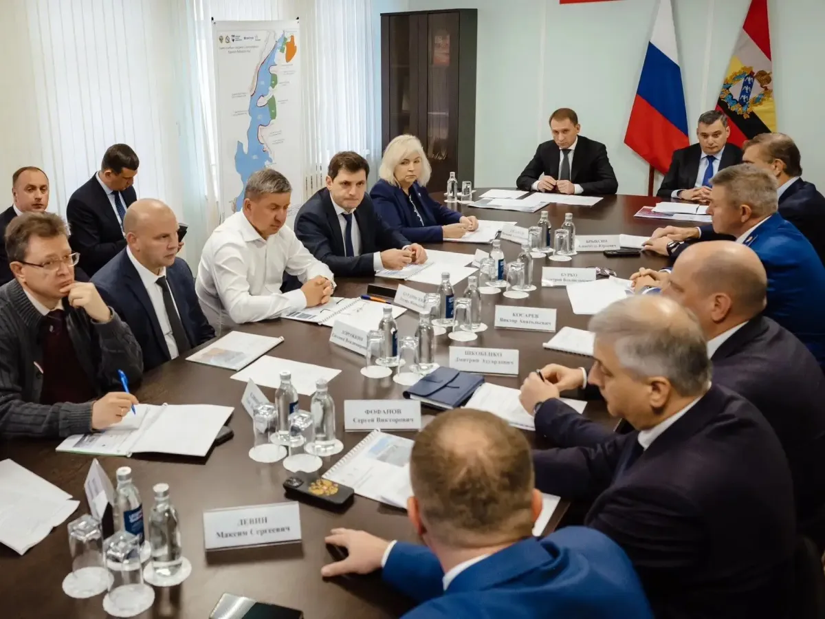 В Курской области обсудили реконструкцию водохранилища и обновление техники для ТКО