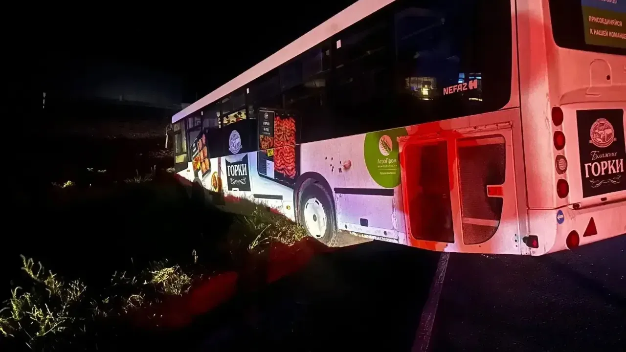 В Железногорском районе в ДТП с автобусом и ВАЗом погибли три человека — Курск Сейчас
