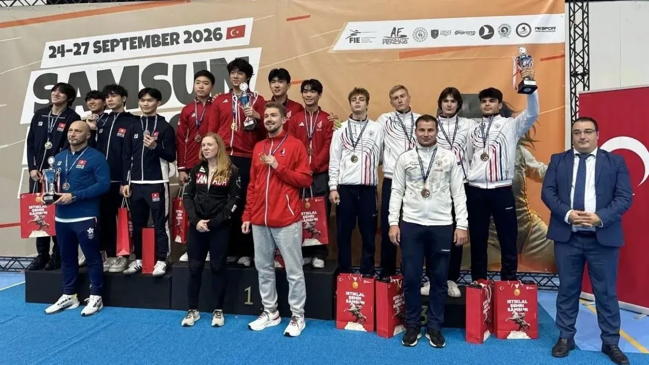 Курский рапирист Игорь Кожевников стал бронзовым призёром этапа Кубка мира — Курск Сейчас