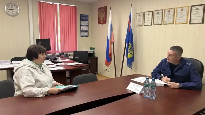 Заместитель прокурора Мурманской области провел прием жителей Кандалакшского округа — Мурманск Сейчас