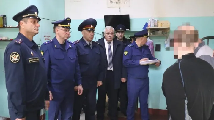 Прокурор Мурманской области проверил СИЗО № 1 в Мурманске — Мурманск Сейчас
