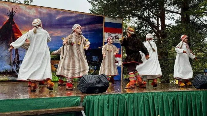 В Лопарской прошли XXIX Традиционные осенние саамские игры — Мурманск Сейчас