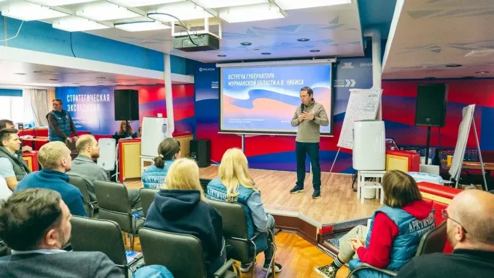 Победители конкурса «Лидеры России. Команда» завершили экспедицию к Северному полюсу — Мурманск Сейчас