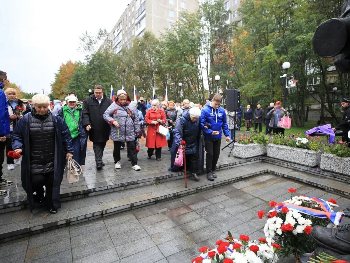 В Мурманске отметили 85-летие со дня формирования Полярной дивизии