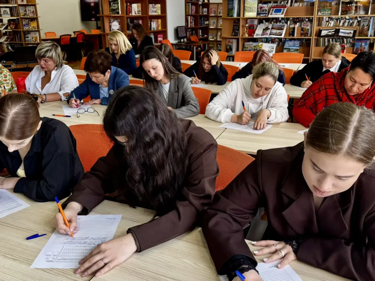 Мурманская область присоединилась к диктанту «Россия – дом народов»