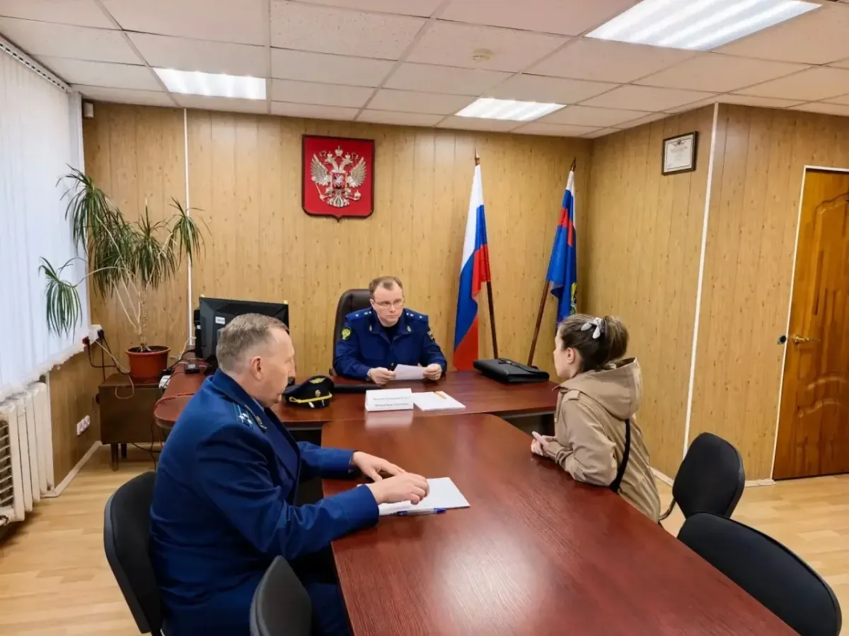 Прокурор Мурманской области провел выездные приемы жителей четырех муниципалитетов