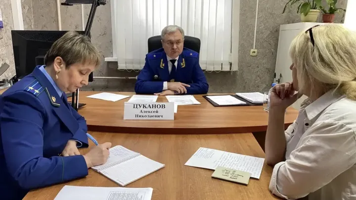 Прокурор Нижегородской области провел прием населения Вачского и Богородского округов — Нижний Новгород Сейчас