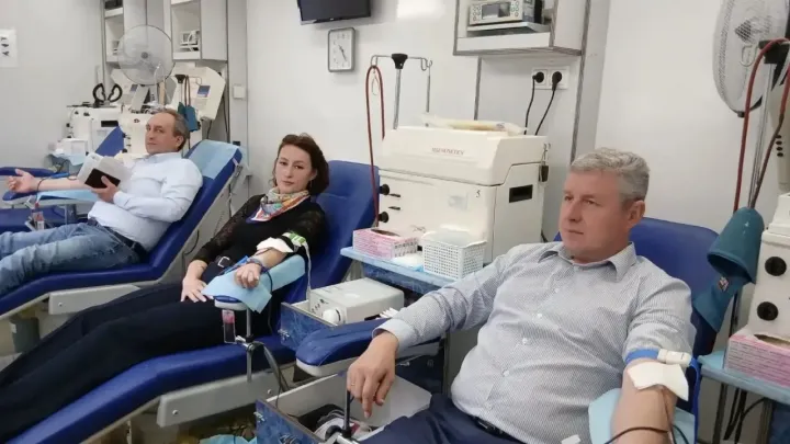 Сотрудники учреждений Ленинского района Нижнего Новгорода сдали 19 литров крови — Нижний Новгород Сейчас