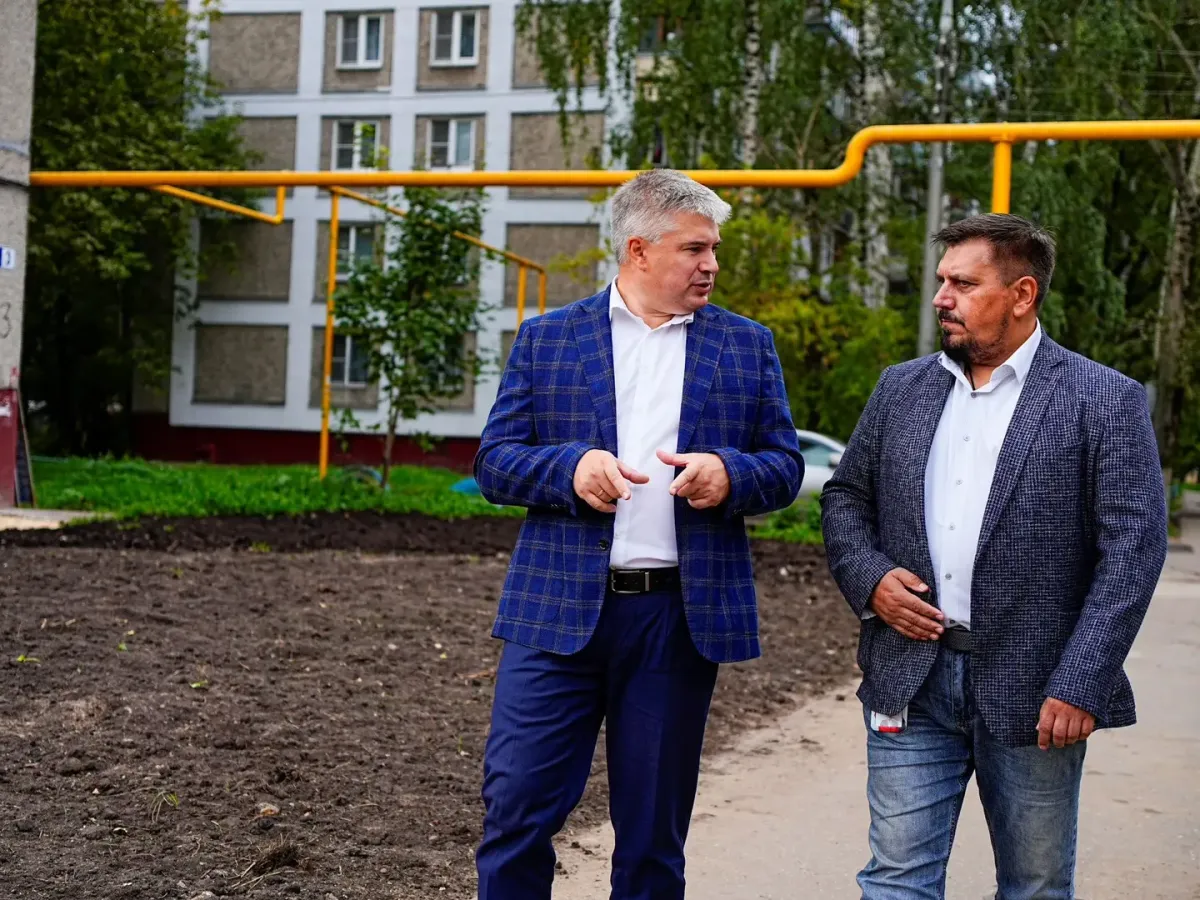 В Автозаводском районе заменили почти 50 метров канализационного коллектора