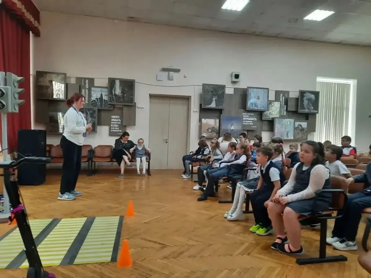 В Нижнем Новгороде прошли занятия по безопасности дорожного движения для школьников
