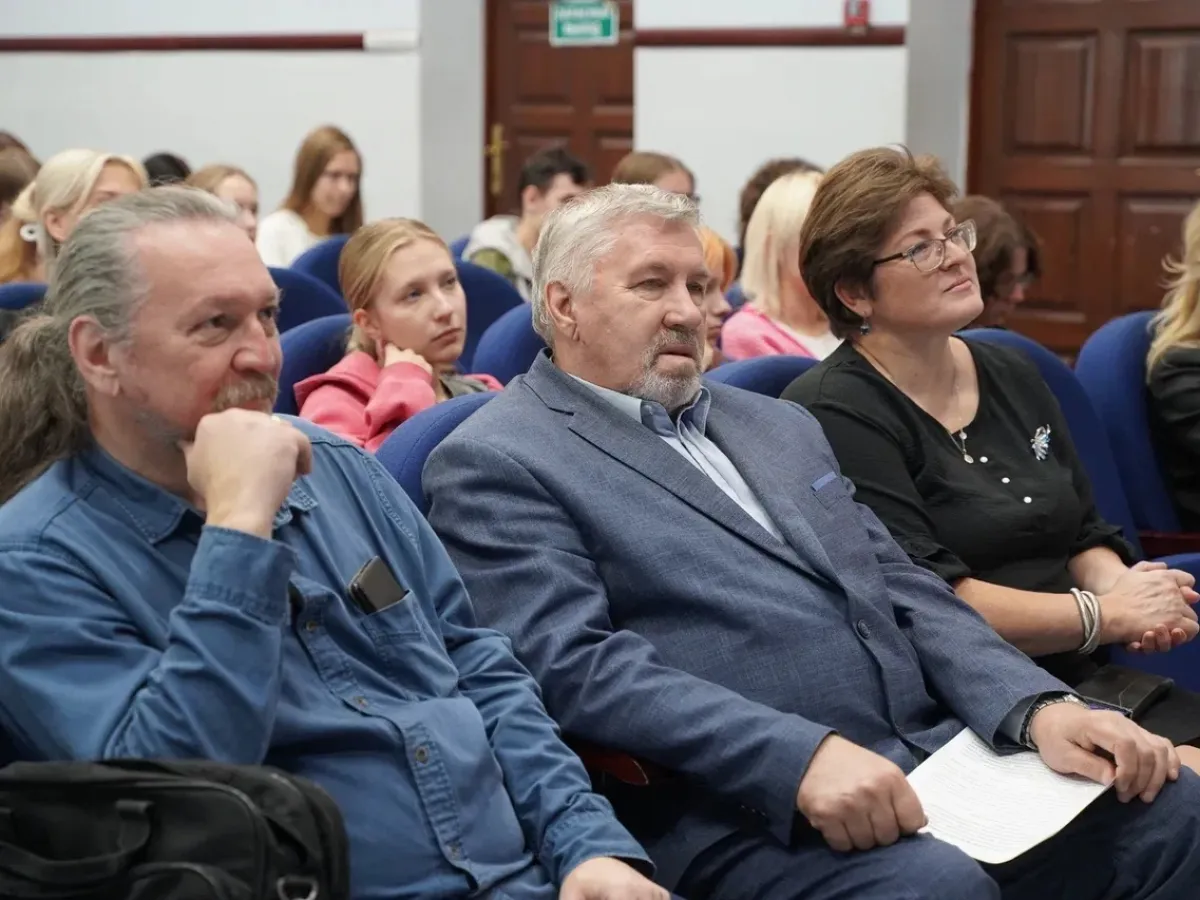 В НГЛУ представили монографию о Нижнем Новгороде как лингвистической столице