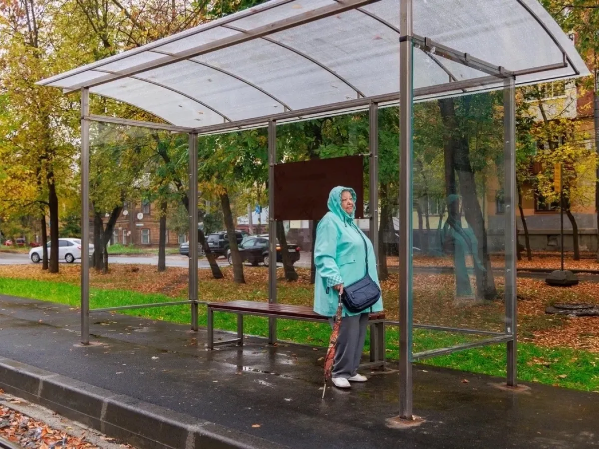 В Нижнем Новгороде установили 28 новых остановочных павильонов