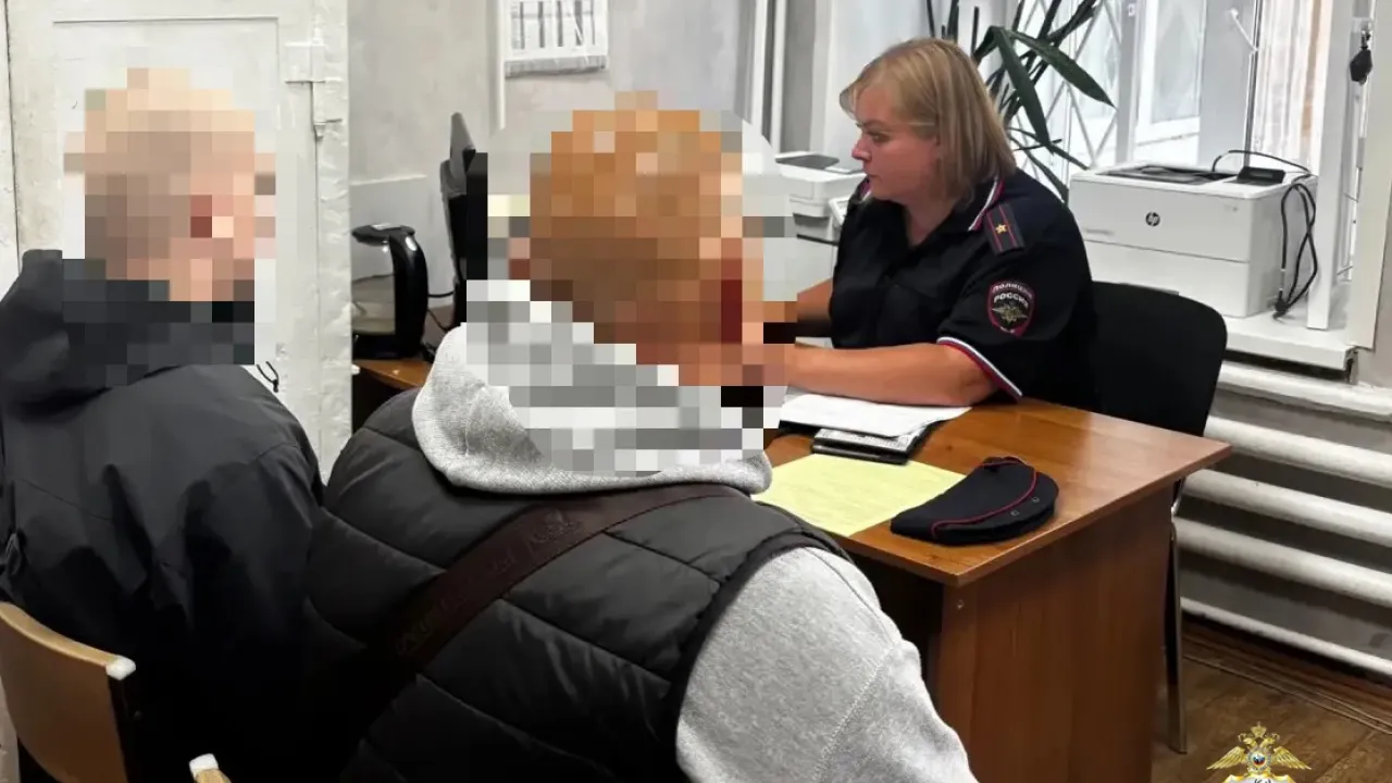 Полицейские установили юношу, запустившего сигнальную ракету в сторону Кремля — Нижний Новгород Сейчас