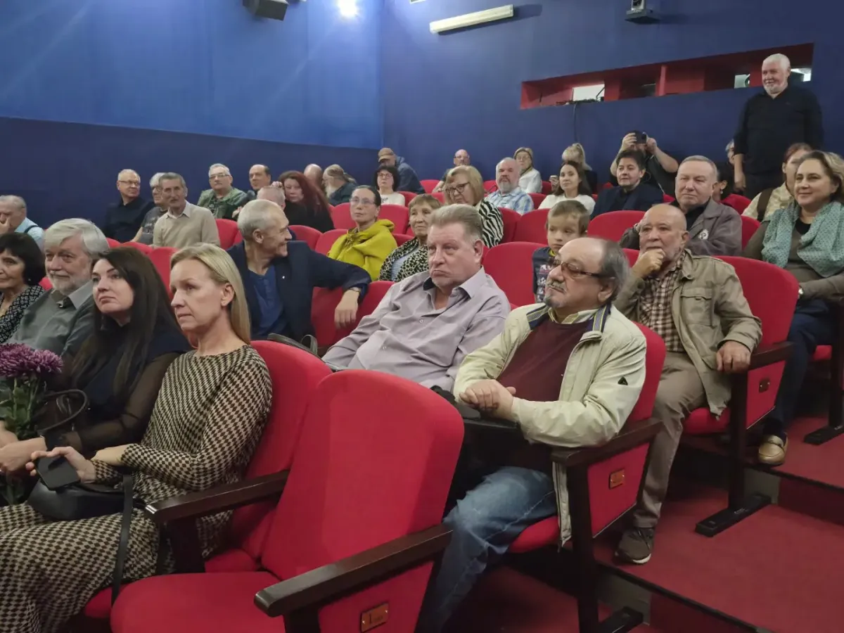 Фильм о художнике Владимире Авдееве собрал полный зал на премьере