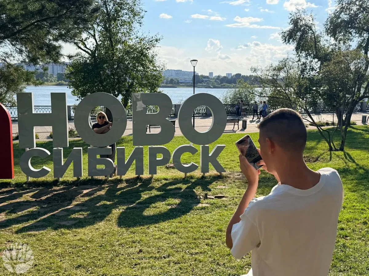 На Михайловской набережной в августе появилась новая фотозона