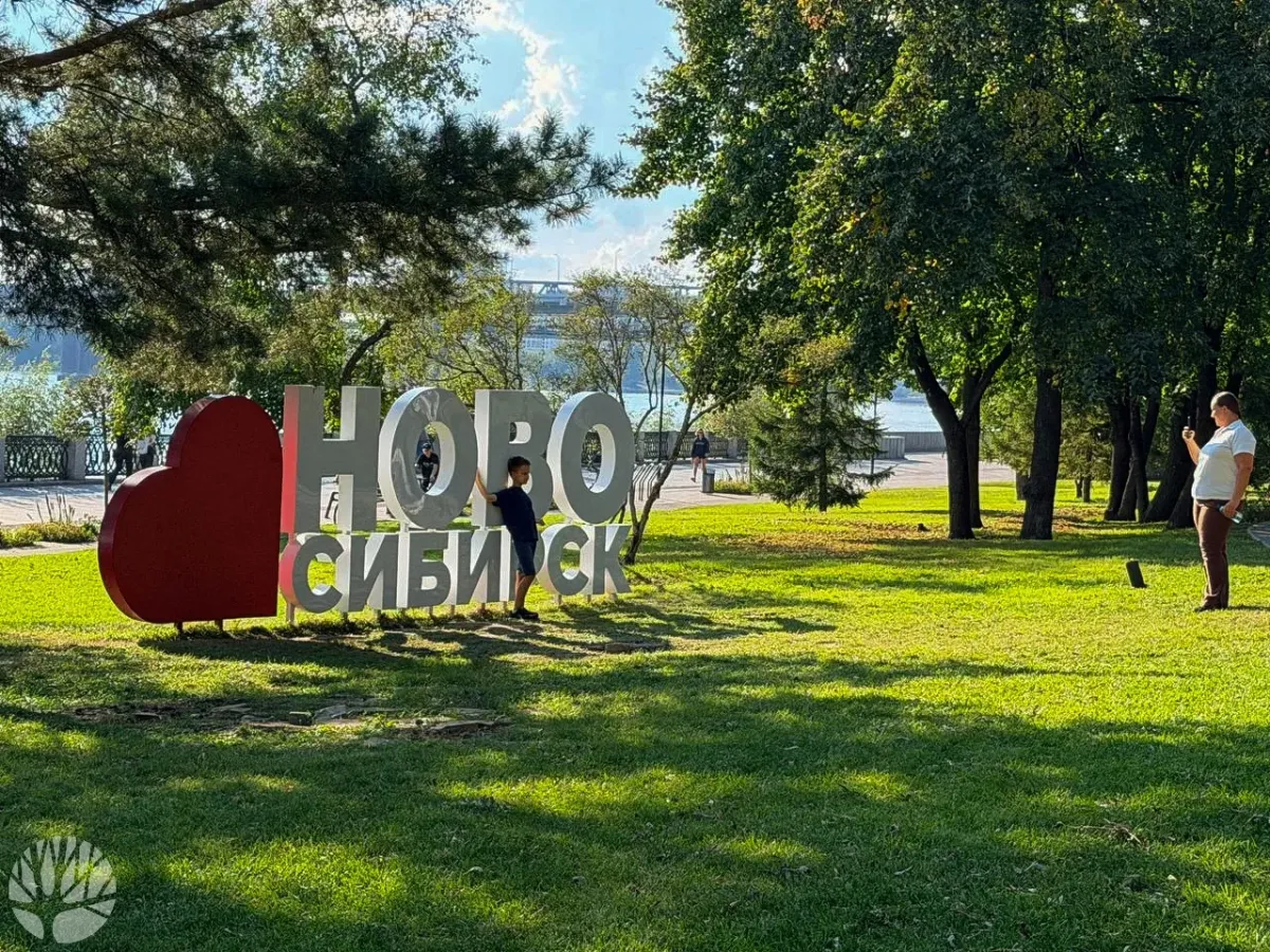 На Михайловской набережной в августе появилась новая фотозона
