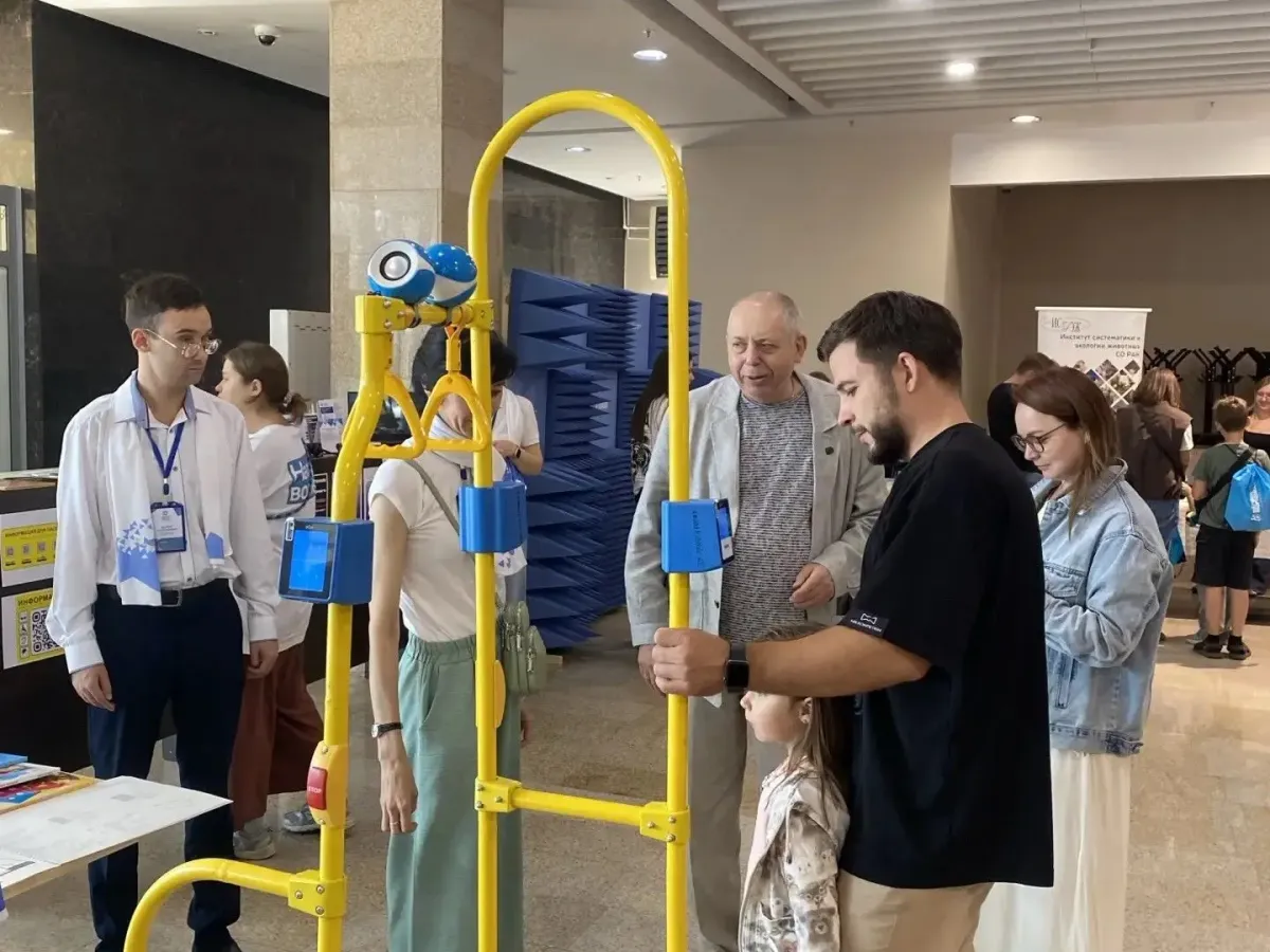 Новосибирская областная специальная библиотека представила интерактивную площадку на «ТехноАрте»