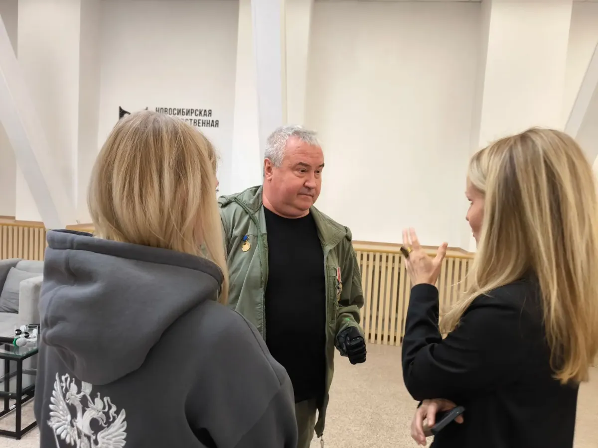 В новосибирской библиотеке прошла встреча с журналистом Алексеем Ивлиевым