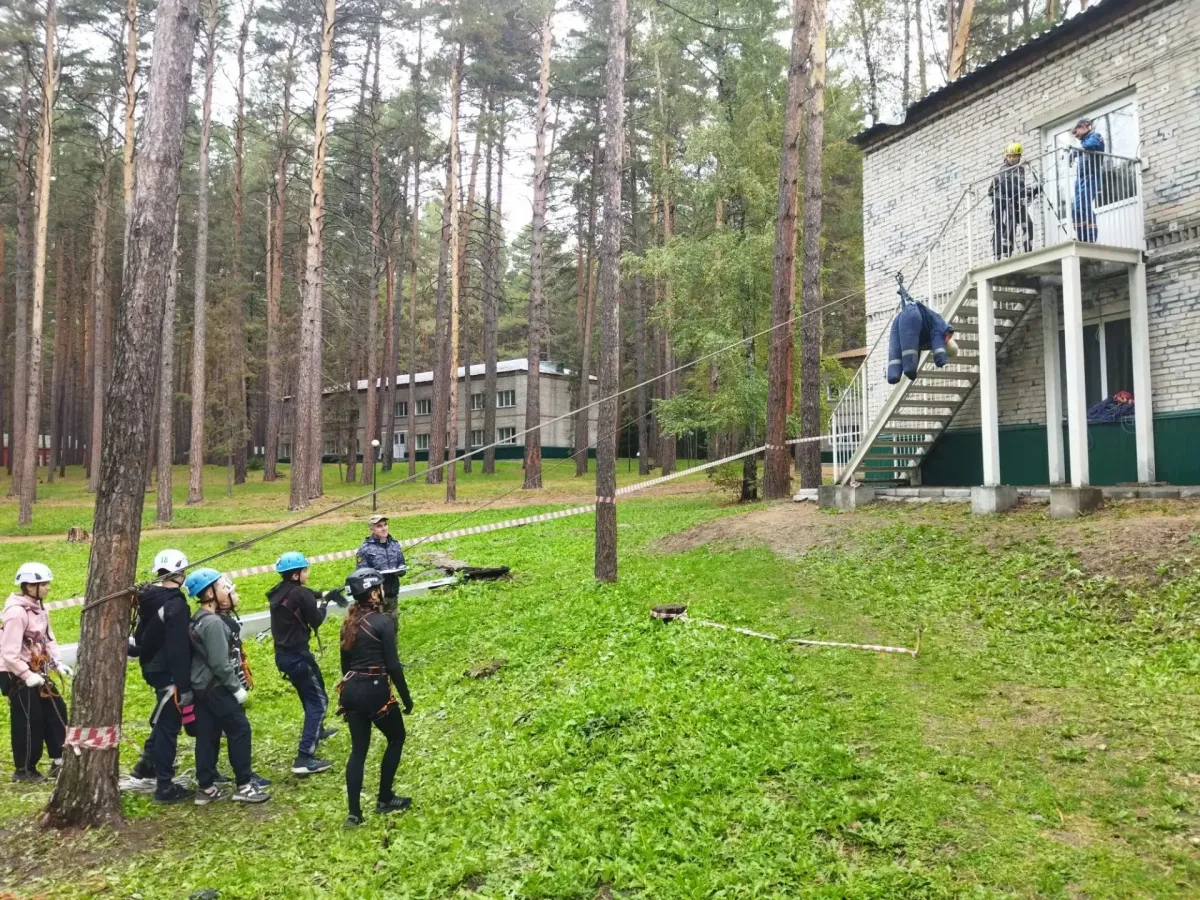 В Бердске на «Школе безопасности» прошёл этап поисково-спасательных работ