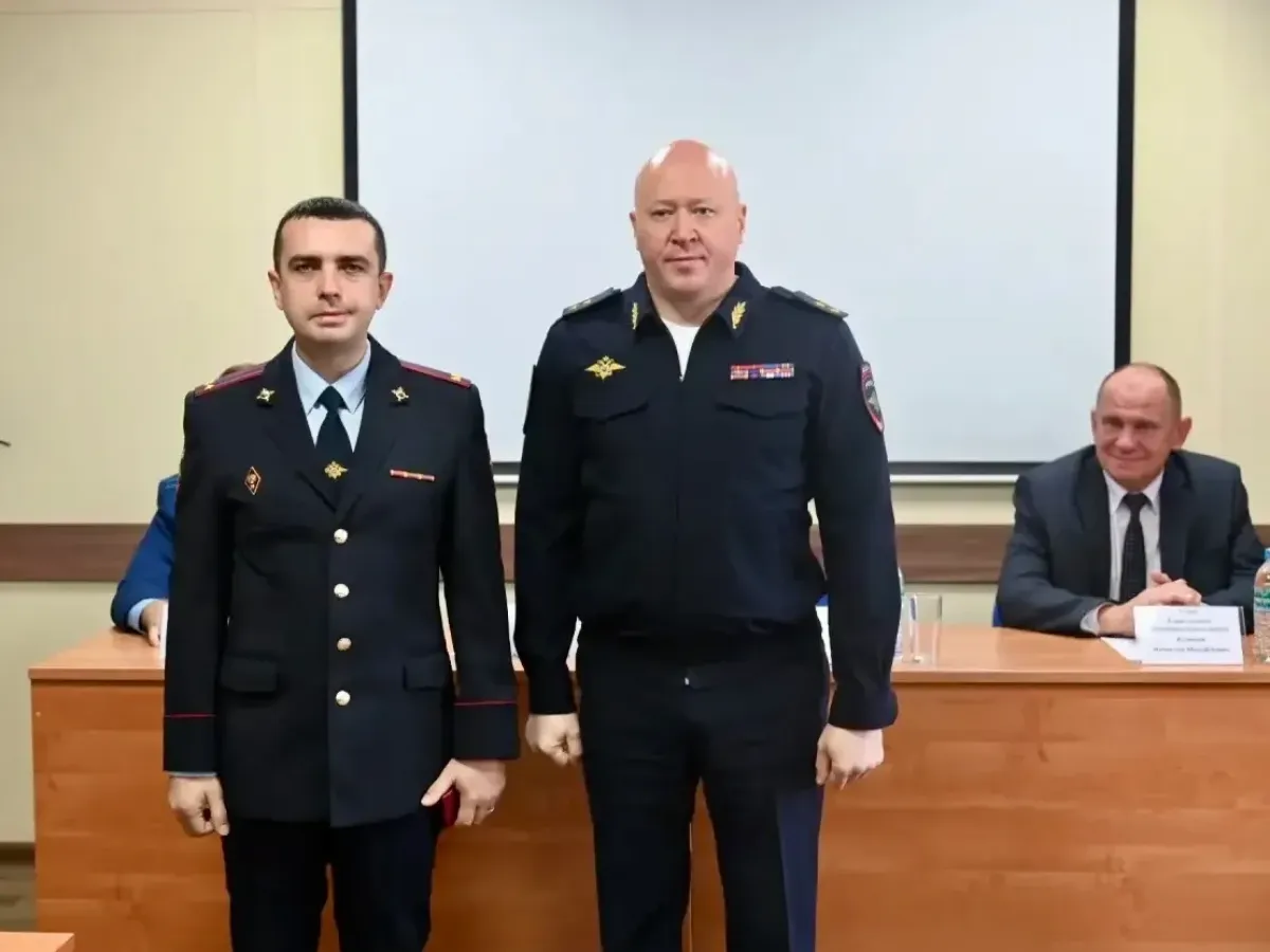 Артема Дурова представили как нового руководителя отдела МВД «Карасукский»