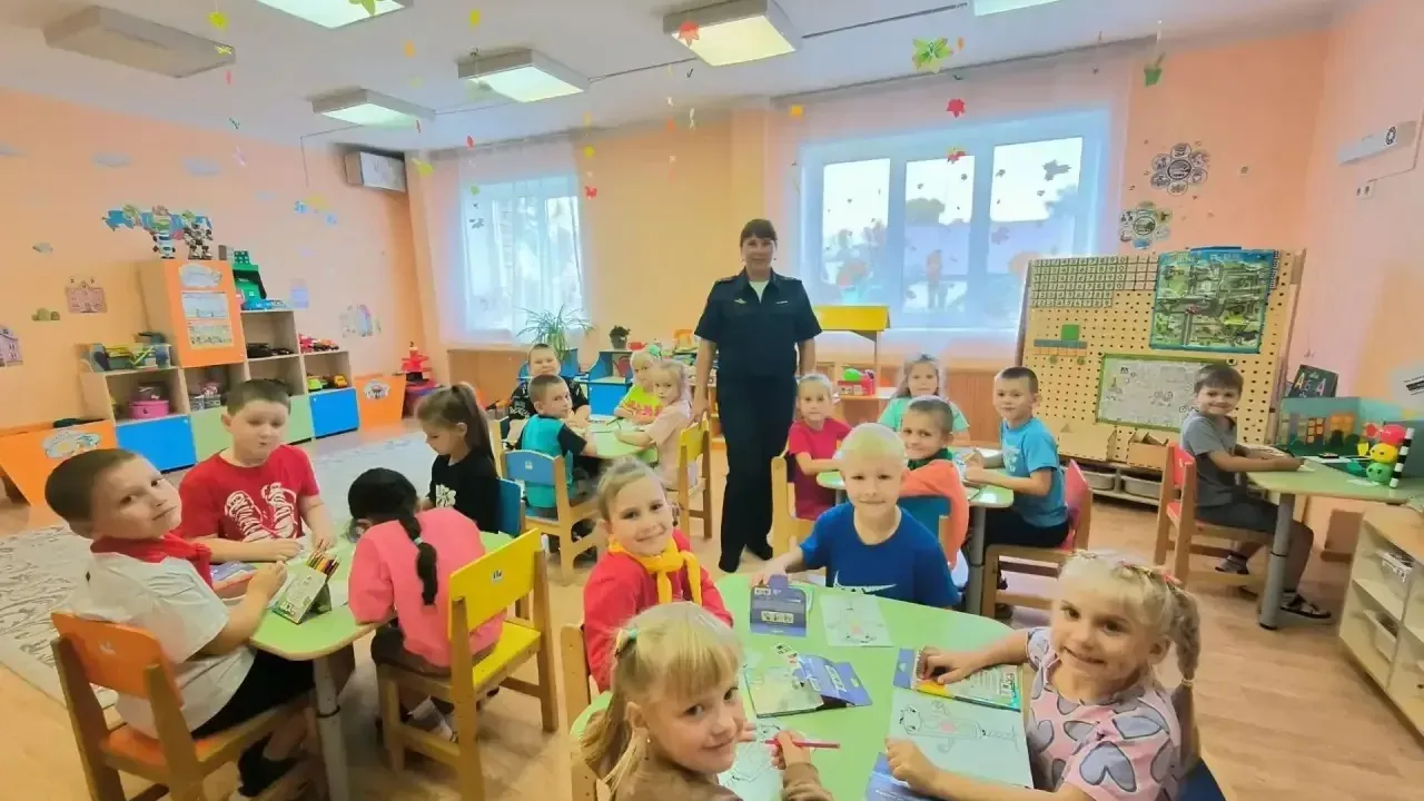 В детсаду «Сказка» в Мошковском районе провели урок дорожной грамотности — Новосибирск Сейчас