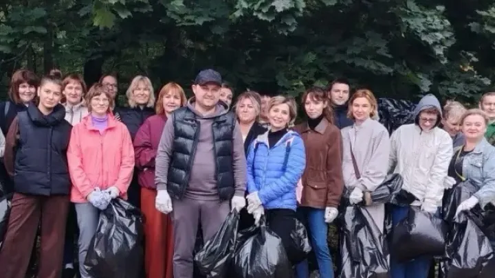 В Обнинске с начала сентября провели 33 осенних субботника