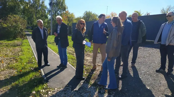 На улице Московской приняли новый тротуар между домами 36 и 44