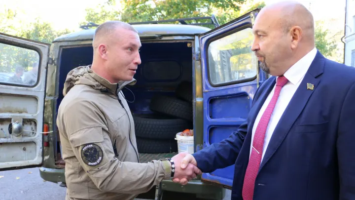 Обнинск передал в зону СВО УАЗ и гуманитарную помощь — Настоящий Обнинск