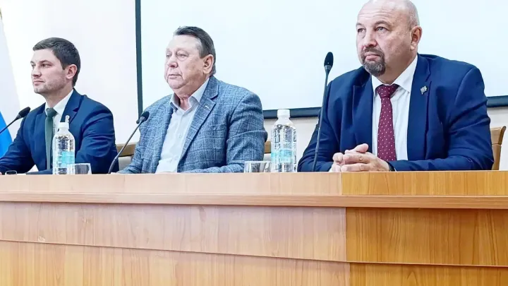 В Обнинске обсудили меры поддержки и трудоустройство ветеранов СВО