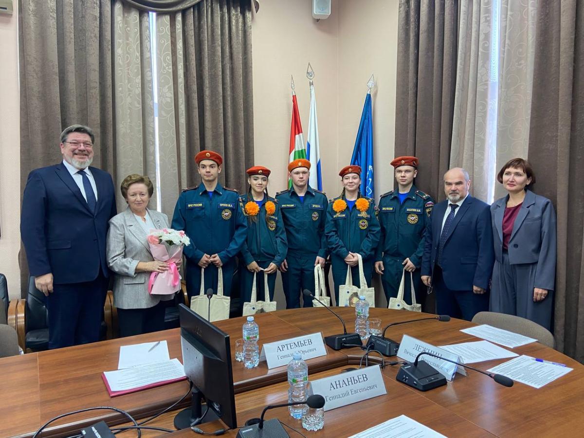 На еженедельной планёрке обсудили успехи юных спасателей, подготовку к отопительному сезону и строительство нового спортзала в Обнинске — Настоящий Обнинск