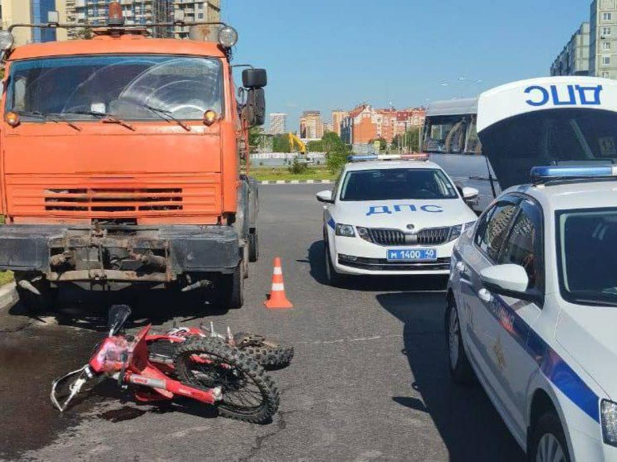 Количество аварий с мотоциклистами в Калужской области резко возросло: число погибших увеличилось в четыре раза — Настоящий Обнинск