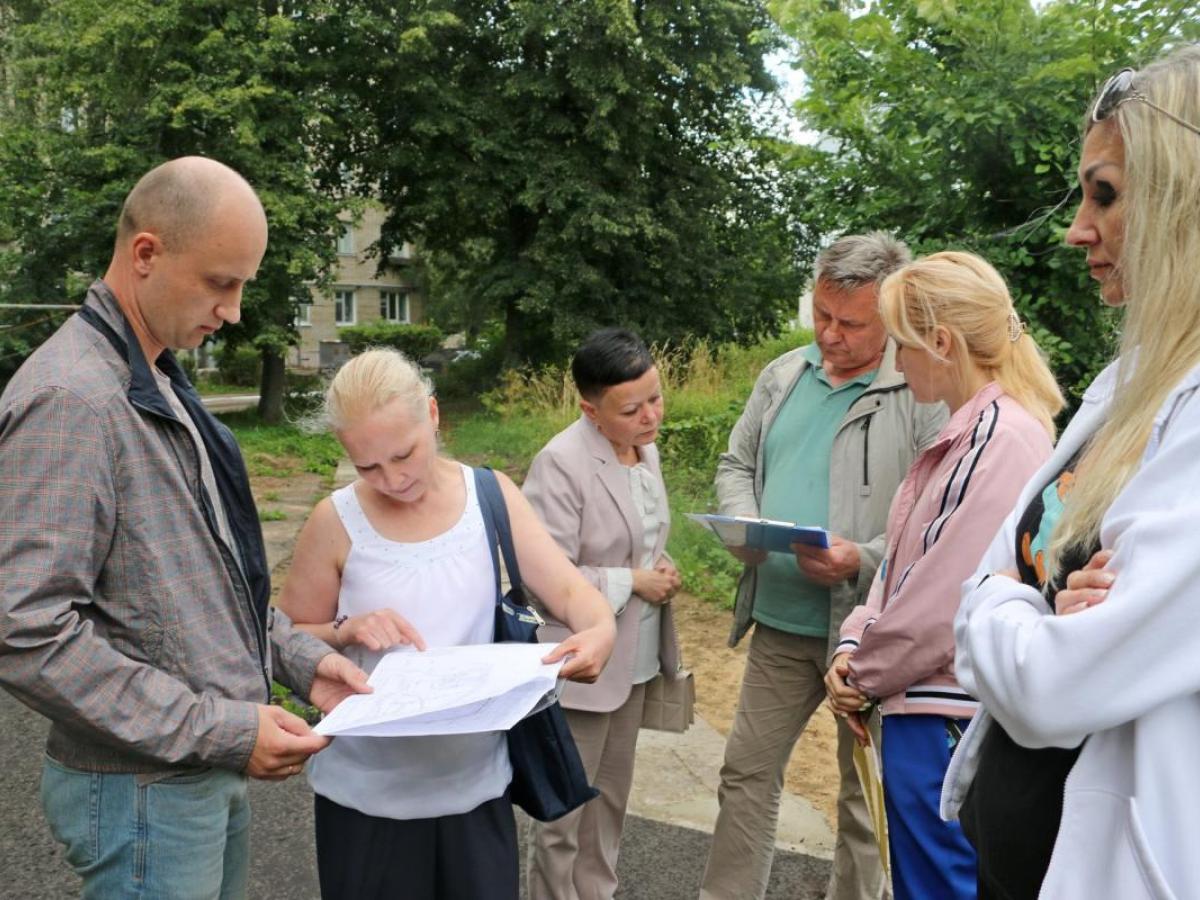 Благоустройство дворовых территорий в Обнинске продолжается — Настоящий Обнинск