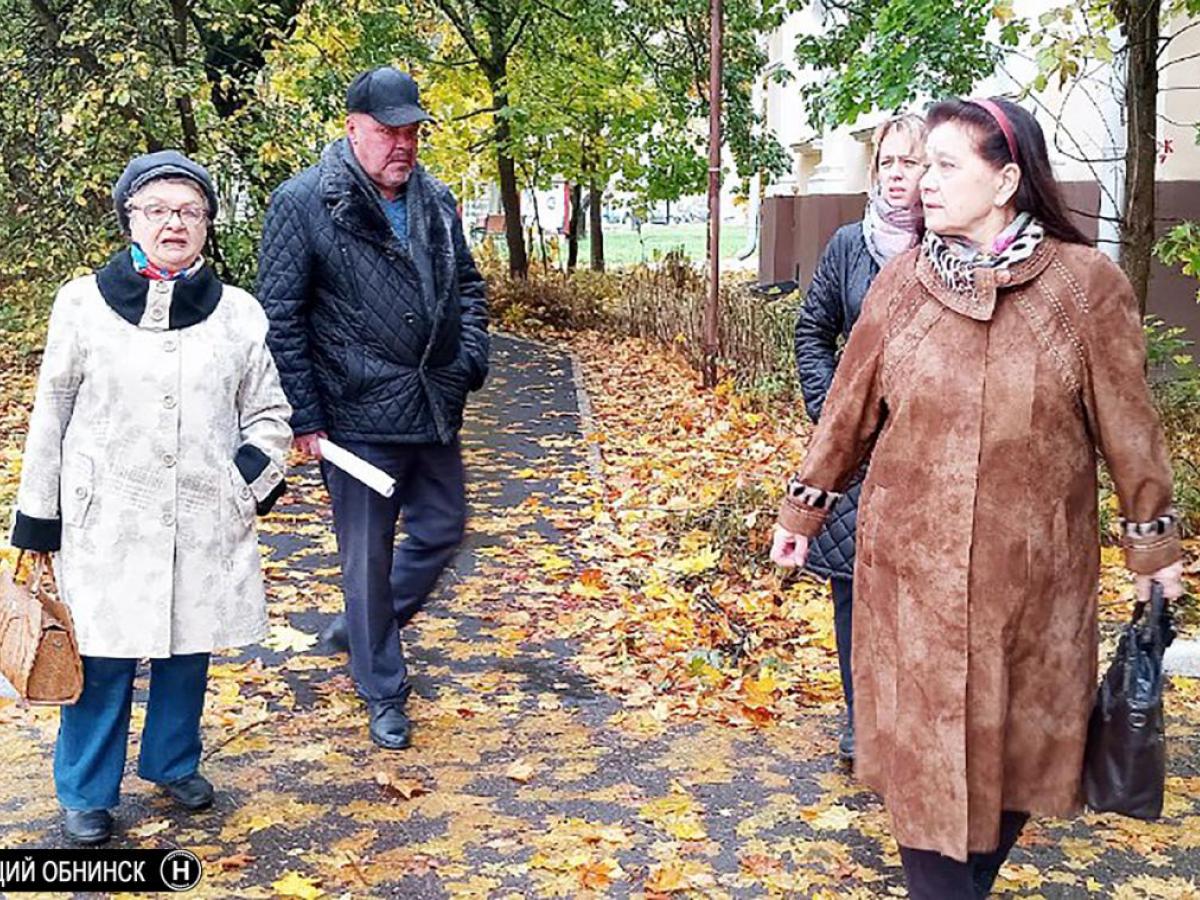 Тротуар в Старом городе обновили по заявке ТОС — Настоящий Обнинск