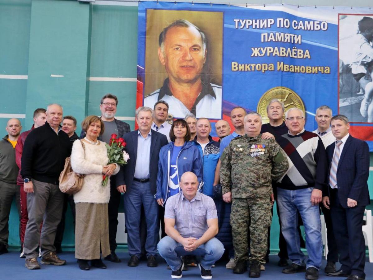 Геннадий Артемьев открыл X юбилейный турнир по самбо в память о Викторе Журавлеве — Настоящий Обнинск