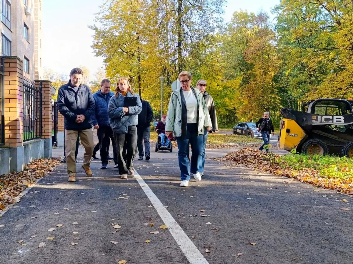 На улице Звездной в Обнинске обновили тротуа?