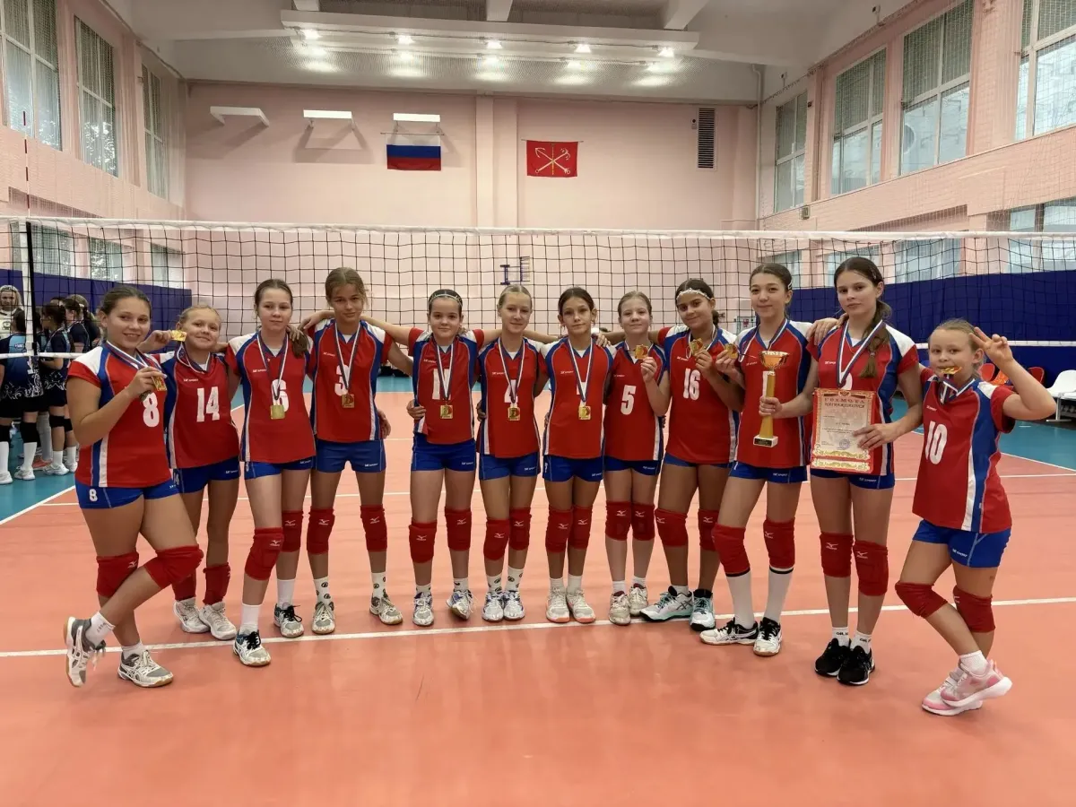 Юные волейболистки из Обнинска выиграли турнир «Золотая осень» в Санкт-Петербурге