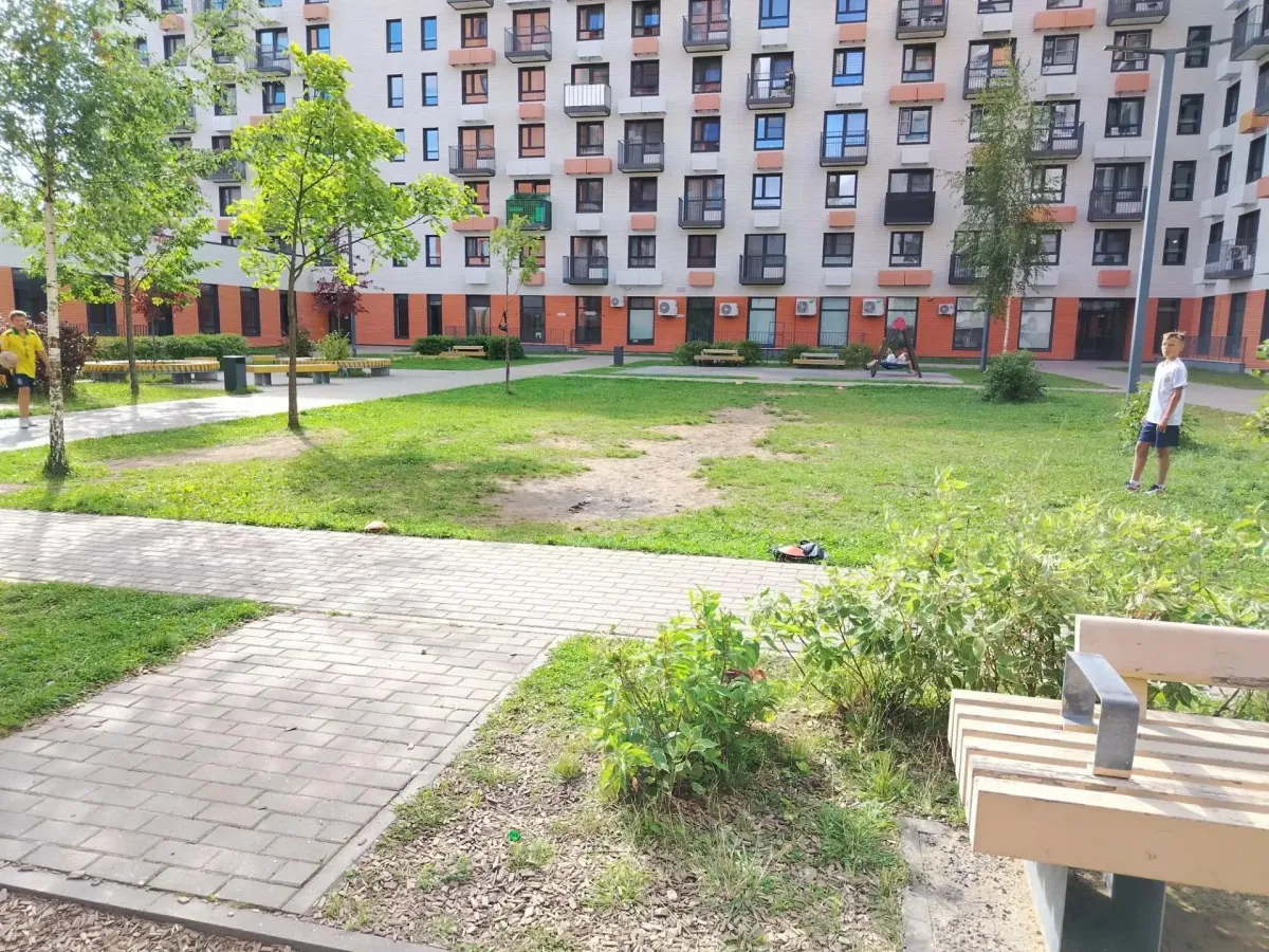 Во дворе на улице Курчатова в Обнинске построят спортивную площадку