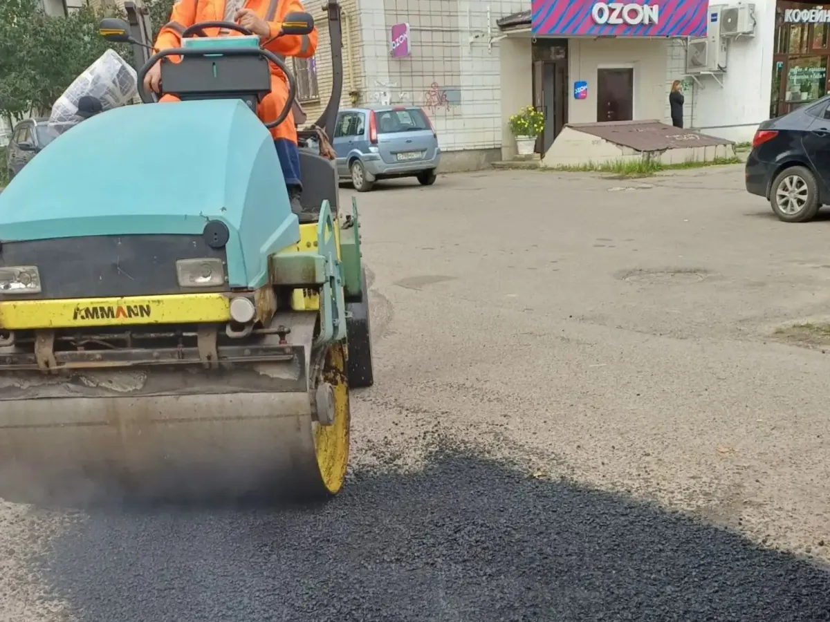 В Обнинске продолжается ямочный ремонт дорог