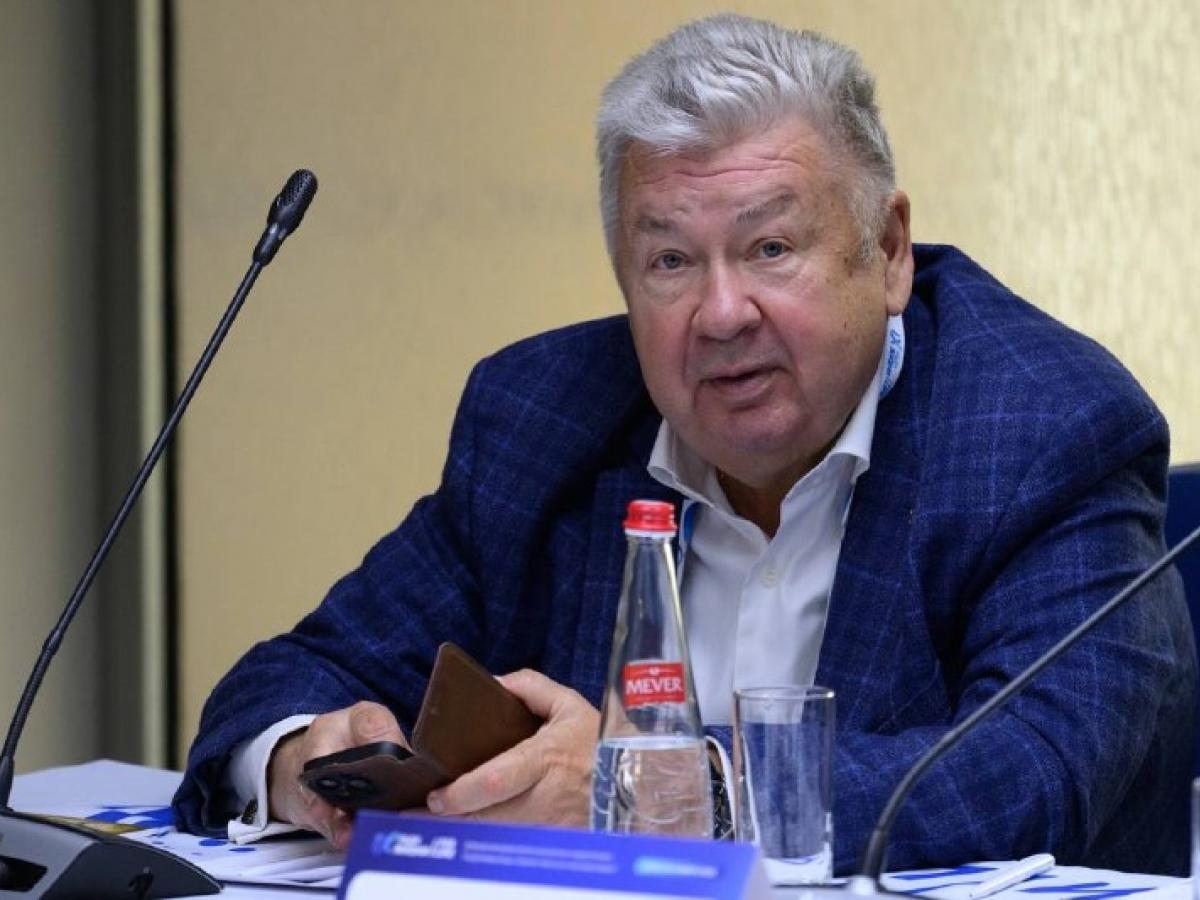 На форуме по онкологии наградили победителей конкурса «Клинический дебют»