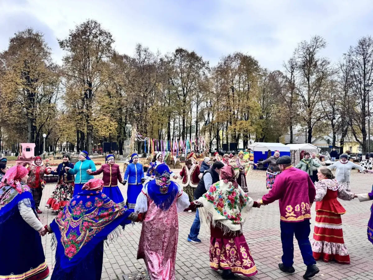 Покровская ярмарка в Юхнове прошла без происшествий