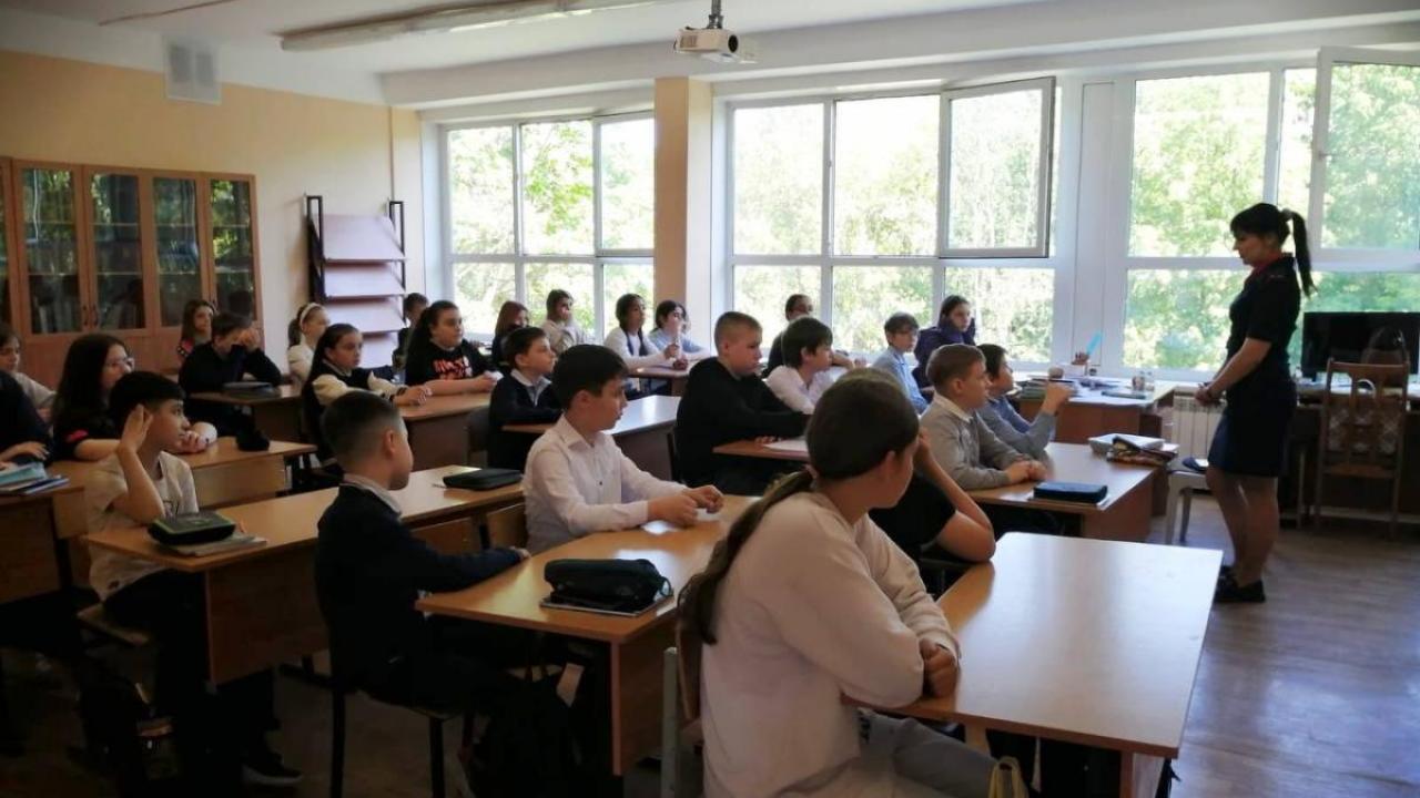 В преддверии летних каникул в МБОУ СОШ №12 прошла профилактическая беседа с учащимися 5-х классов — Настоящий Обнинск