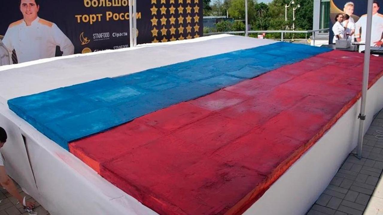 Кондитер из Обнинска установила мировой рекорд на Выставке «Россия» — Настоящий Обнинск