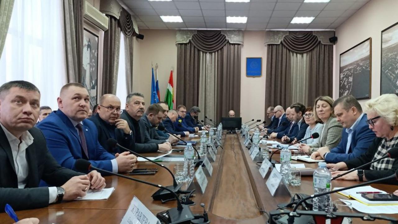 Геннадий Артемьев принял участие в рабочем совещании администрации Обнинска — Настоящий Обнинск