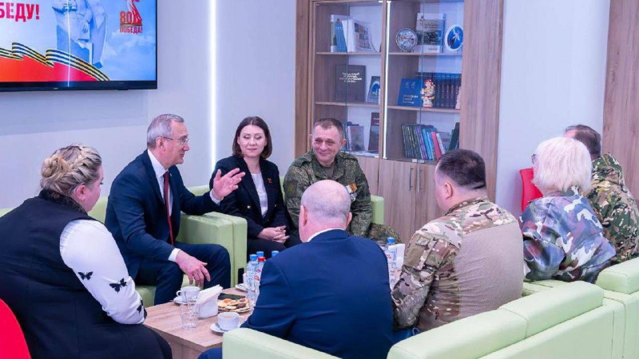 Владислав Шапша обсудил в Обнинске вопросы поддержки участников СВО и их семей — Настоящий Обнинск