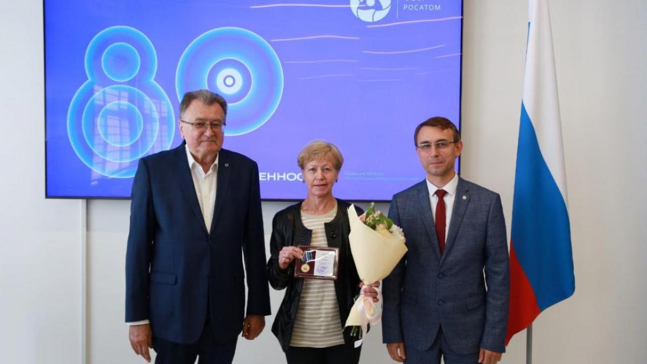 Сотрудники ФЭИ получили президентские и отраслевые награды к 80-летию атомной промышленности — Настоящий Обнинск